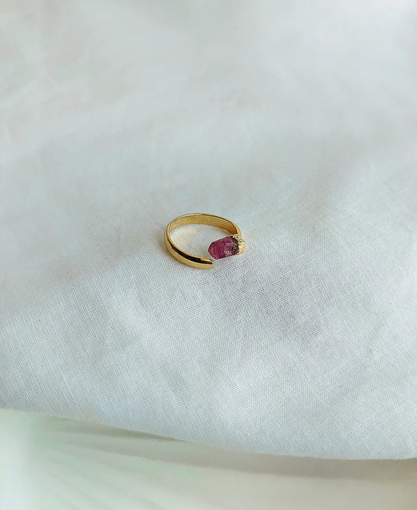 Amethyst Tiny Gem Ring with natural raw purple gemstone and 18K gold-plated adjustable band.