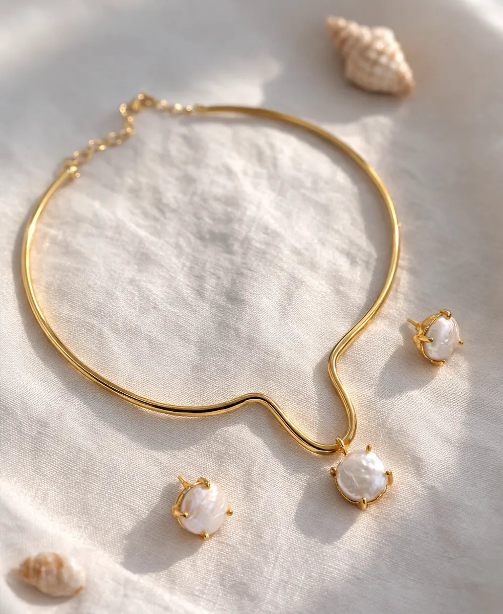 Pearl Pendant Necklace & Earring Set