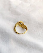 Back and setting view gold-tone leaf ring
