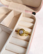 Vintage Scrollwork Gemstone Ring