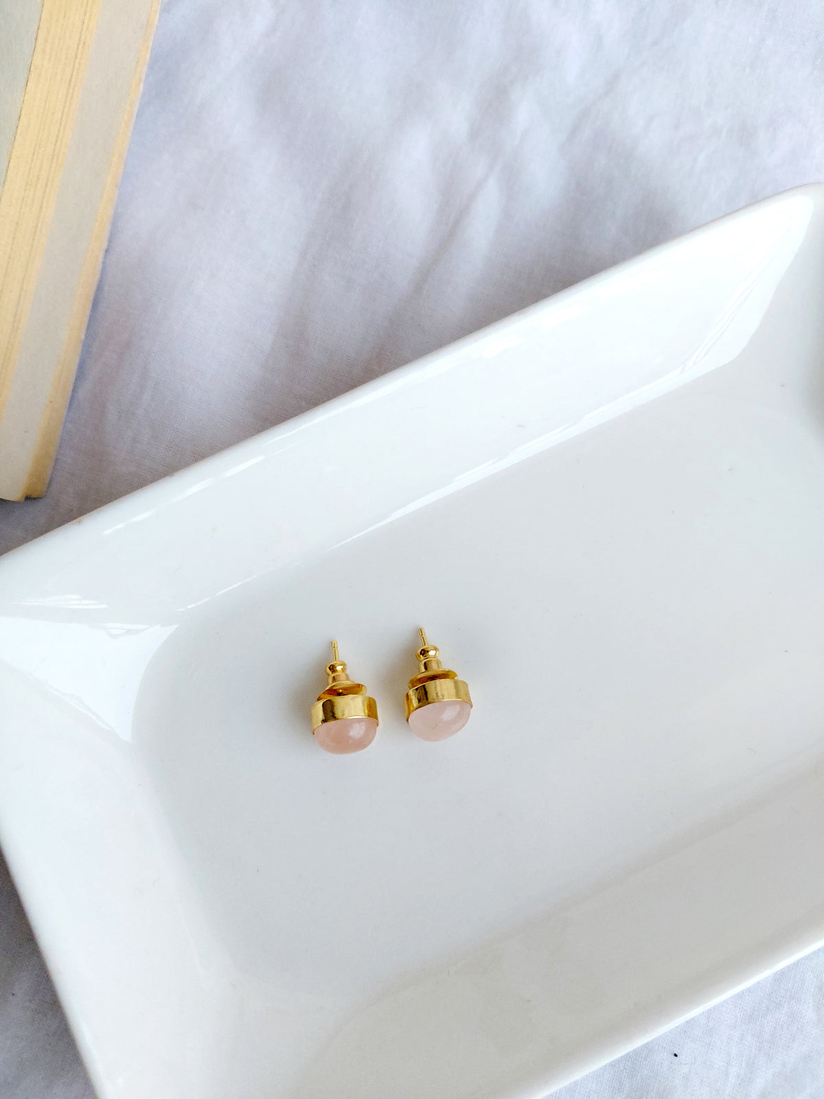 Rose Quartz Round Stud Earrings – Gold Plated