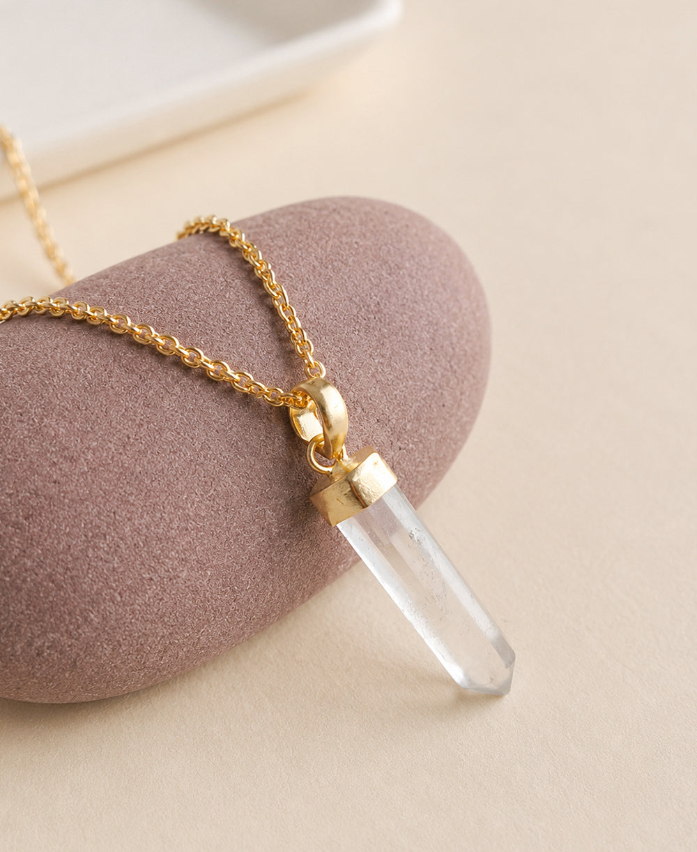Minimal Clear Quartz Crystal Pendant Necklace
