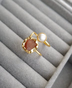 Raw Carnelian & Pearl Gold Ring