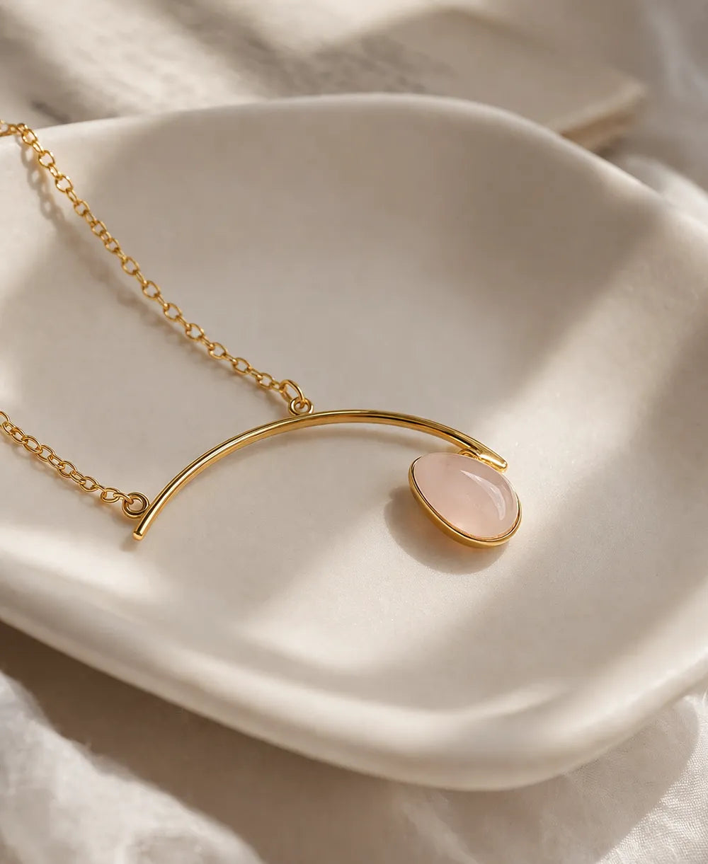 Love Curve Rose Quartz Necklace