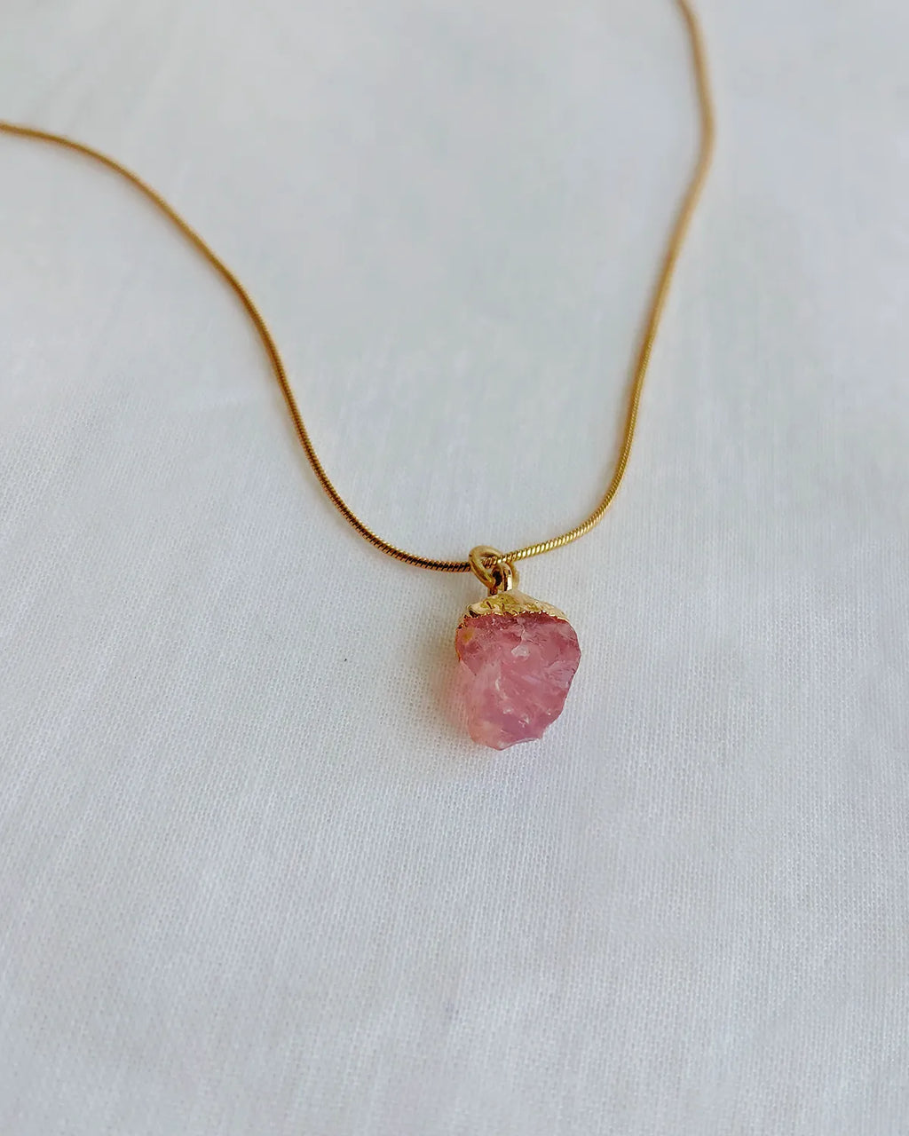 Love Glow Rose Quartz Necklace