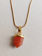 Minimal 18K gold-plated Carnelian pendant necklace