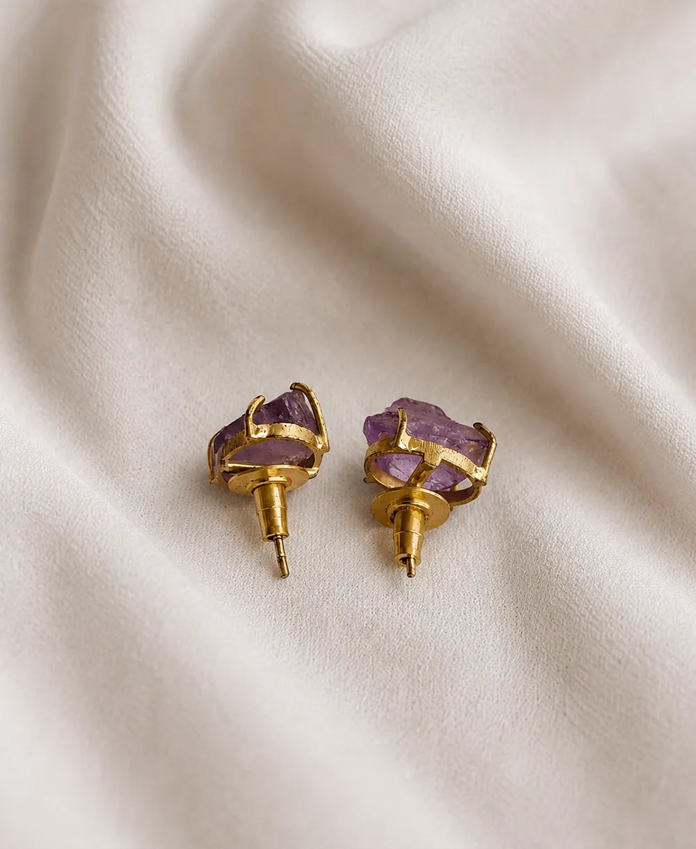 Violet Raw Amethyst Gold Stud Earrings