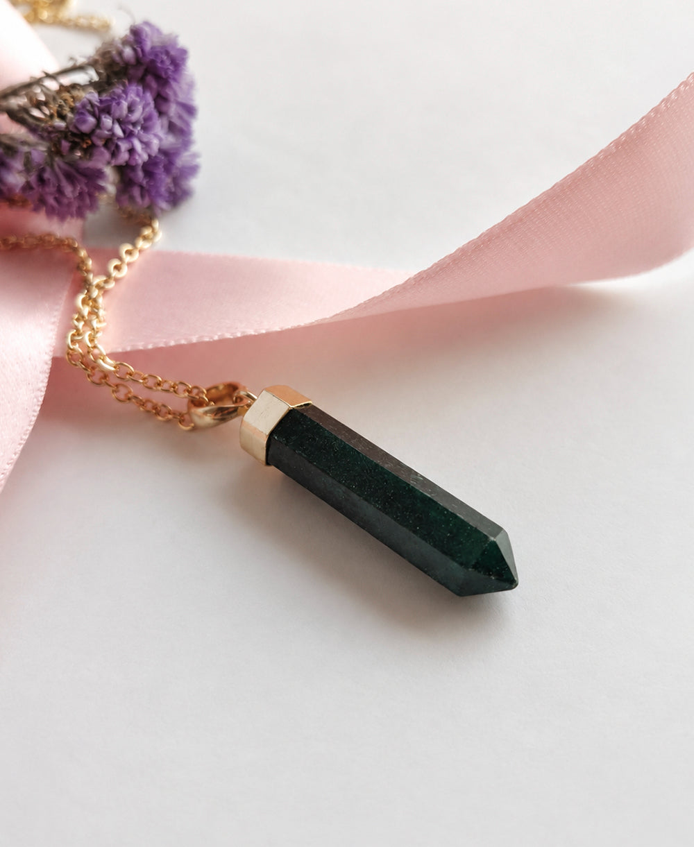 Emerald Green Crystal Point Gold Necklace