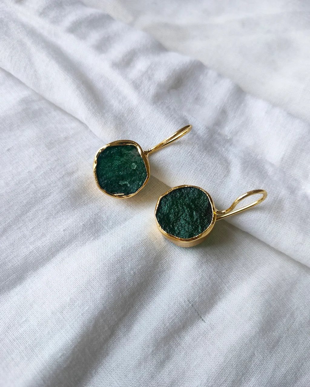 Green raw stone gold drop earrings - view 1