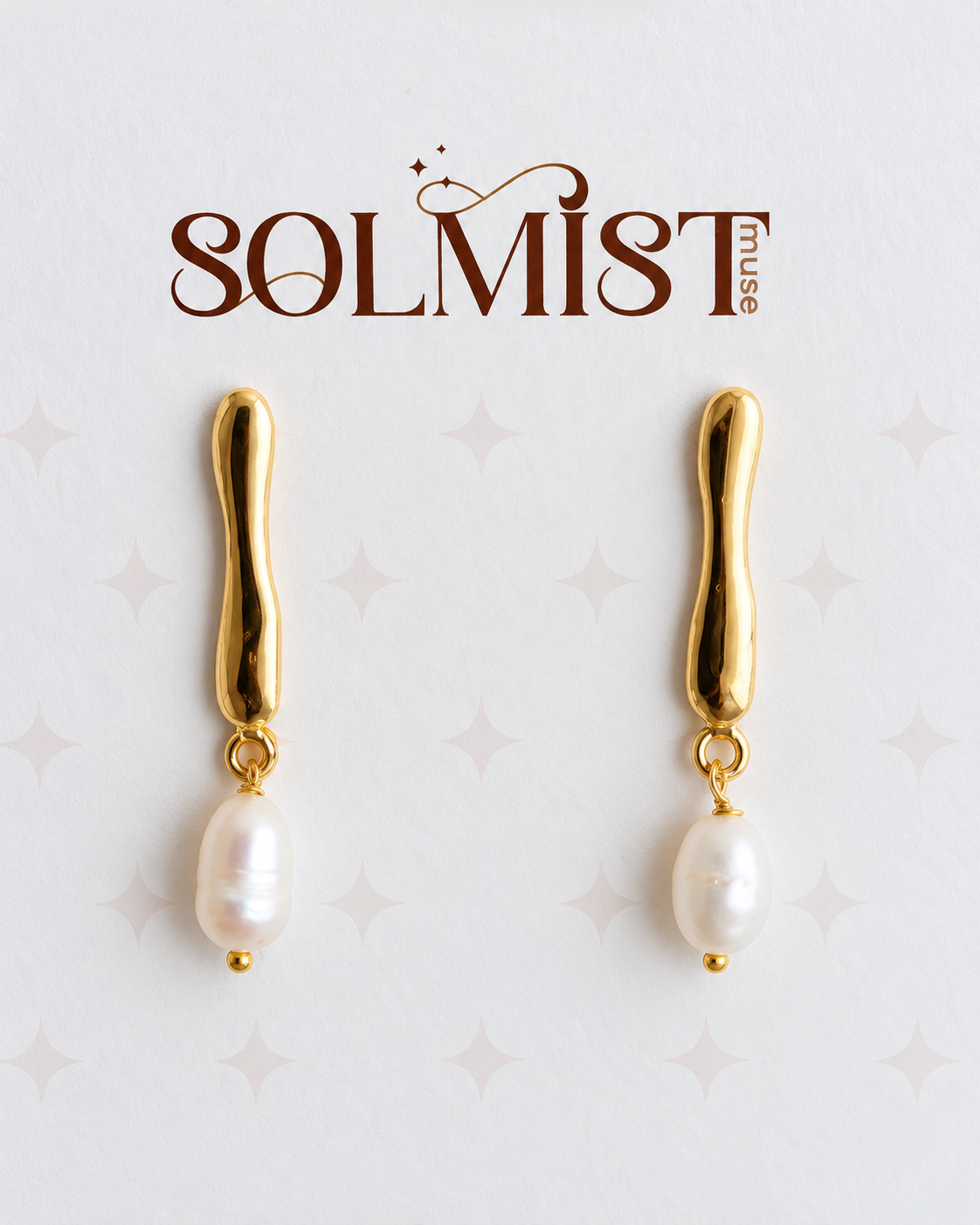 Solmist Muse gold and pearl earrings close-up