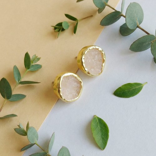 Rose Quartz Gold Stud Earrings – Elegant Jewelry for Women